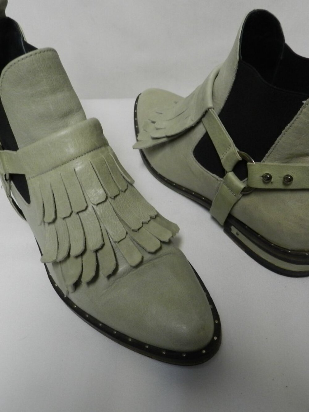Freda Salvador Leather Fringe ankle pull-on boots Spain Women Sage Size Sz 7.5